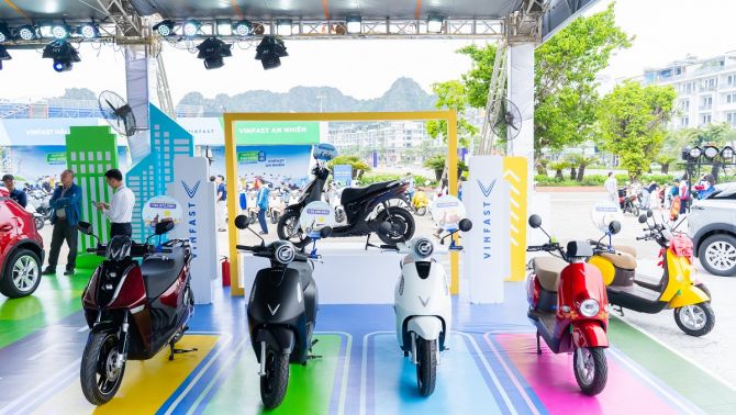 VinFast 'phủ xanh' Vietbuild 2026 với dàn ô tô, xe máy điện và hệ sinh thái năng lượng xanh