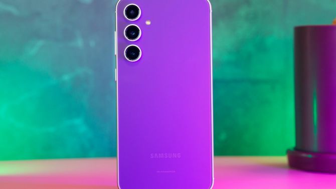 Galaxy S23 FE rẻ bằng 1/4 Galaxy S26 Ultra, rẻ hơn Galaxy A57, trang bị sắc bén đè bẹp iPhone 17e