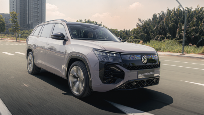 Volkswagen Teramont Pro ra mắt Việt Nam: ‘Đối thủ’ của Land Cruiser Prado có xứng với  giá gần 3 tỷ?