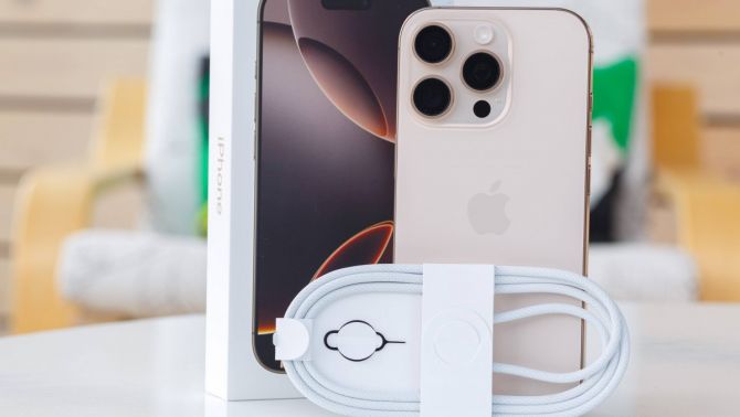 Đây là chiếc iPhone Pro fullbox rẻ nhất Việt Nam cuối tháng 3, trang bị khủng chẳng kém iPhone 17 Pro Max