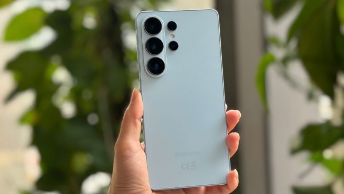 Đánh giá Galaxy S26 Ultra: Khi smartphone trở thành ‘vũ khí tối thượng’ cho dân văn phòng ‘mê việc’