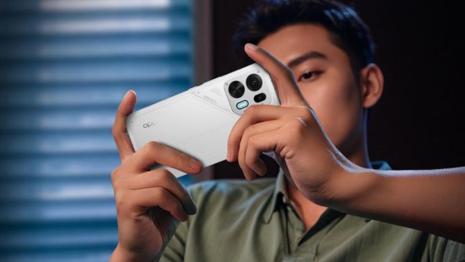 OPPO ra mắt gaming phone pin khủng, màn 165Hz, camera xịn, giá từ 11 triệu ‘ăn đứt’ Galaxy S26