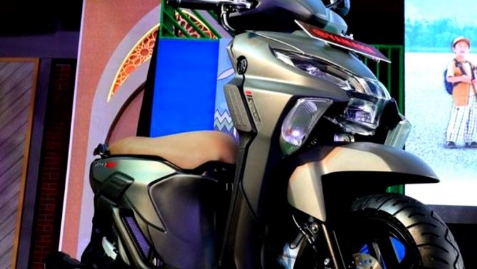 Yamaha chính thức ra mắt ‘xe ga quốc dân’ 125cc mới giá 32 triệu đồng: Thiết kế nét hơn Honda Vision