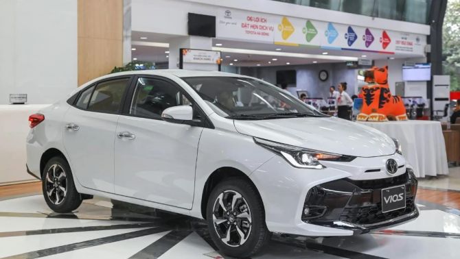 ‘Đè bẹp’ cả Hyundai Accent và Honda City, Toyota Vios giảm giá lăn bánh ‘sập sàn’ đầu tháng 4/2026