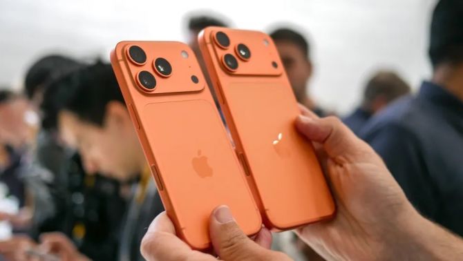Giá xăng hôm nay 6/4, dầu thế giới tăng nhẹ, giá iPhone chính hãng VN/A tại Việt Nam ra sao?