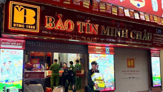 Bảo Tín Minh Châu lộ doanh thu 13.700 tỷ sau khởi tố, các doanh nghiệp vàng SJC, PNJ, DOJI ghi nhận số liệu ra sao? 