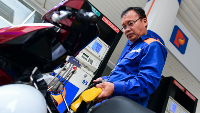 Quỹ Bình ổn giá xăng dầu có cơ chế tạm ứng ngân sách, Bộ Công Thương ban hành quy định điều hành mới