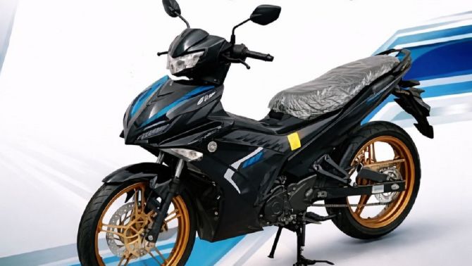 Giá xăng dầu trưa nay 15/4: RON 95 giảm mất phanh, Yamaha sắp tung Exciter 155 2026 mạnh khủng khiếp
