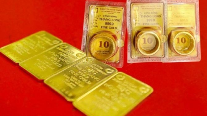 Bước ngoặt thị trường vàng: Thêm 2 doanh nghiệp xin sản xuất vàng miếng, giá cả có thể 'lùi sâu'?