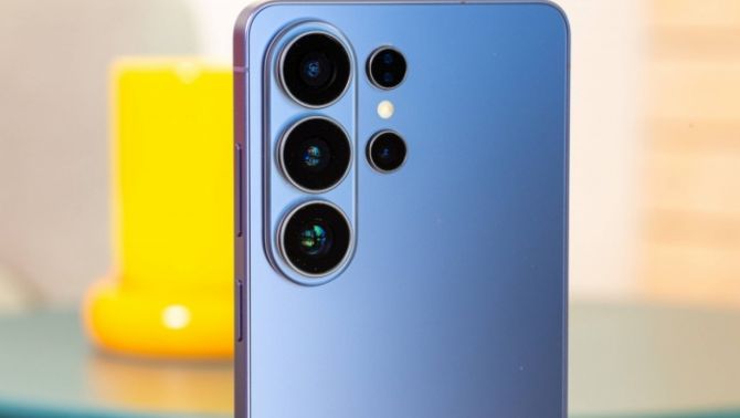 Giá xăng dầu Petrolimex hôm nay 17-4: Dầu Diesel giảm mạnh liền 3 phiên, xăng tăng nhẹ, giá điện thoại Samsung