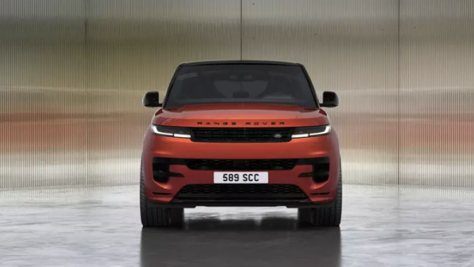 Range Rover Sport ra mắt bản kỷ niệm 20 năm: Màu cam độc bản, động cơ V8 523 mã lực, giá hấp dẫn