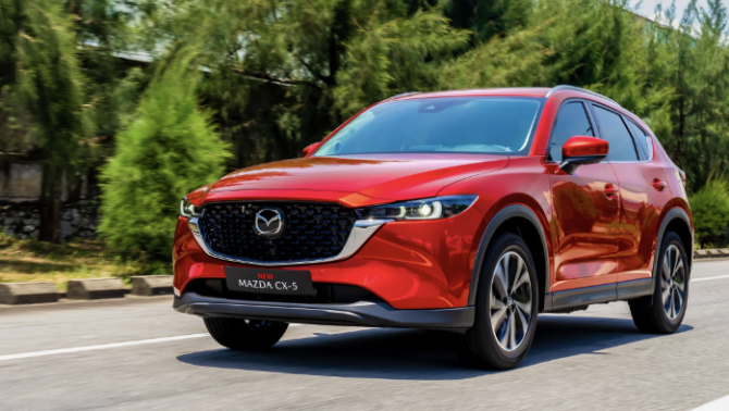 Mazda CX-5 ‘rớt đài’ trước Mitsubishi Destinator: Doanh số SUV hạng C biến động mạnh, VF 7 dẫn đầu