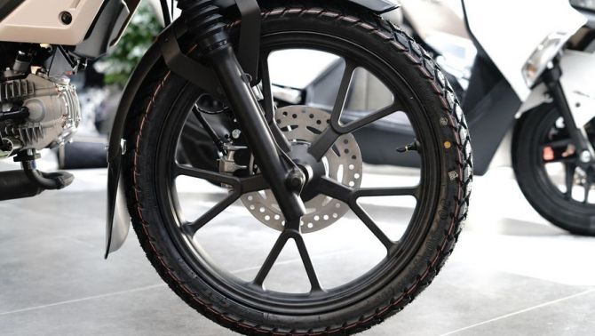 Honda chính thức mở bán ‘vua xe số’ 110cc mới ‘nét’ hơn Future, trang bị át vía Wave Alpha, giá rẻ
