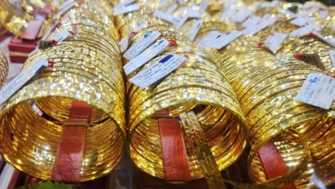 Đề xuất cho doanh nghiệp vay vàng trong dân: Cơ chế huy động, điều kiện áp dụng và hướng xử lý vướng mắc hiện hành