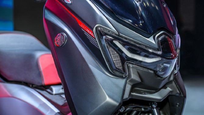Yamaha chính thức mở bán ‘vua xe ga’ 155cc mới giá 75 triệu đồng: Quyết 'xé vé' Honda SH và SH Mode