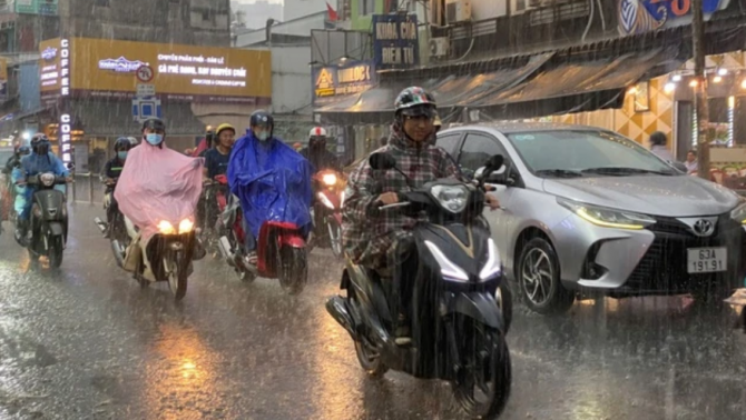 TP HCM và Nam Bộ bước vào mùa mưa sớm, thời tiết nghỉ lễ 30/4 - 1/5 ra sao?