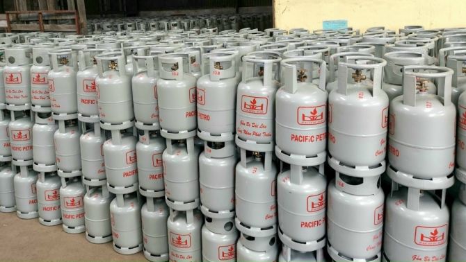 Giá gas hôm nay 22/4: Bảng giá Petrolimex, PV GAS, Saigon Petro, Pacific Petro, khu vực nào có giá thấp nhất cả nước? 