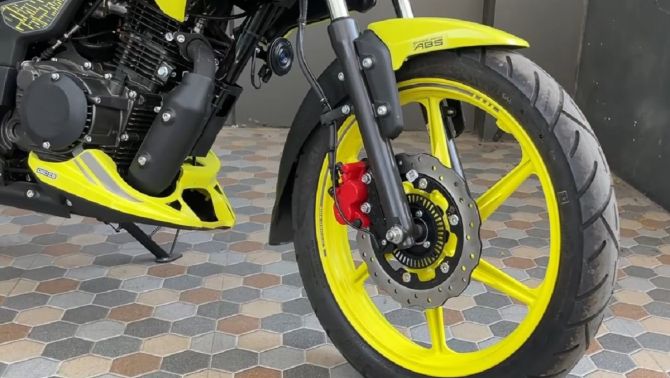 ‘Vua côn tay’ 125cc mới chính thức ra mắt giá 24 triệu đồng: Rẻ lấn át Honda Winner R và Exciter 155