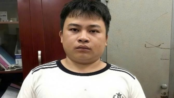 Khởi tố kẻ đâm thanh niên 20 tuổi tử vong khi sang mâm khác uống bia giao lưu