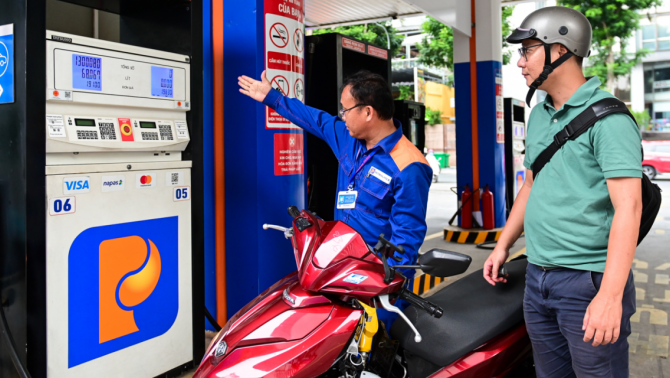 Giá xăng dầu hôm nay (chiều 29/4): RON92, RON95 tăng trở lại, các nước tập trung giảm áp lực nhiên liệu