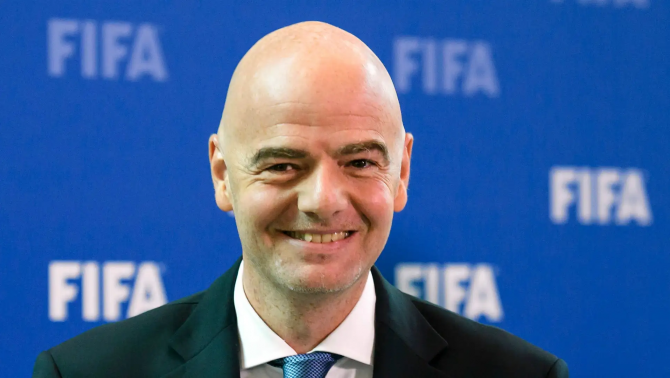 Giá vé World Cup 2026 gây sốc, chủ tịch FIFA lên tiếng: “Phải theo quy luật thị trường” 