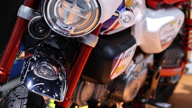 Honda chính thức mở bán ‘huyền thoại côn tay’ 125cc mới: Thiết kế lâu đời hơn Winner R, giá cực mềm