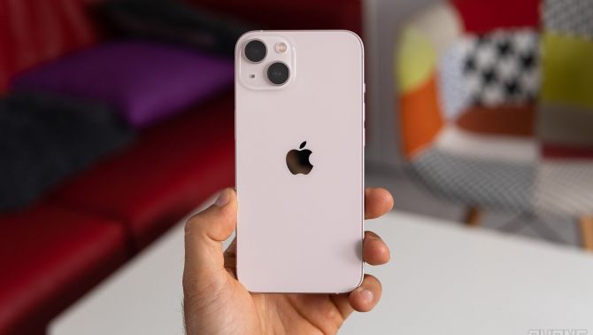 Đây là iPhone mới rẻ nhất Việt cho người dùng nhẹ ví tháng 5, đủ tốt để không thua iPhone 17