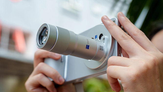 Cận cảnh Vivo X300 Ultra giá 50 triệu: 'Quái vật' nhiếp ảnh 200MP vừa mở bán tại Việt Nam