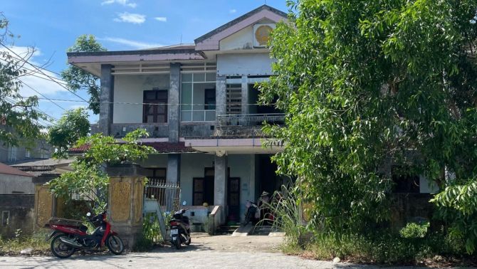 Hiện trường người đàn ông đâm vợ cũ trọng thương rồi tự tử bất thành, tình trạng nạn nhân hiện tại ra sao?