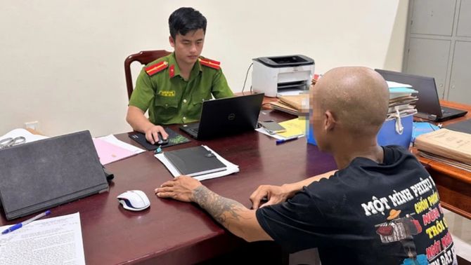 Lời khai gã đàn ông chửi bới, livestream dọa đánh mẹ ruột ở Hà Tĩnh, đã có kết quả test ma túy