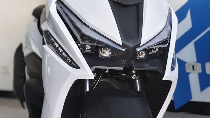 ‘Vua xe ga’ 180cc mới chính thức mở bán giá 51 triệu đồng: Thiết kế chất hơn cả Honda SH và SH Mode