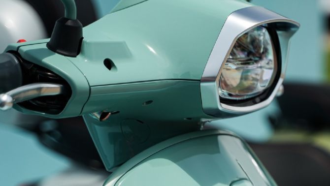 ‘Huyền thoại xe ga’ 125cc ‘Made in Italy’ ra mắt tại Việt Nam: 'Xé vé' Honda SH và SH Mode, giá mềm