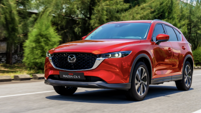 Mazda CX-5 ‘vượt mặt’ Ford Territory, Honda CR-V: ‘Hoàng đế’ trở về ngôi vương SUV hạng C
