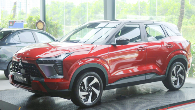 Loạt SUV cỡ B giảm ‘kịch sàn’: Khách Việt hưởng lợi khi Mitsubishi Xforce, Yaris Cross ‘rẻ như rau’