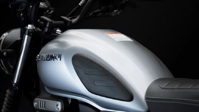 ‘Huyền thoại côn tay’ 162cc mới của Suzuki chốt giá 58 triệu đồng: Phân khúc chất hơn Honda Winner R