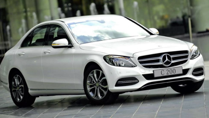 Giá xe Mercedes mới nhất tháng 5/2026: Thời điểm vàng để ‘xuống tiền’ mua 'Mẹc C' và 'Mẹc E'?