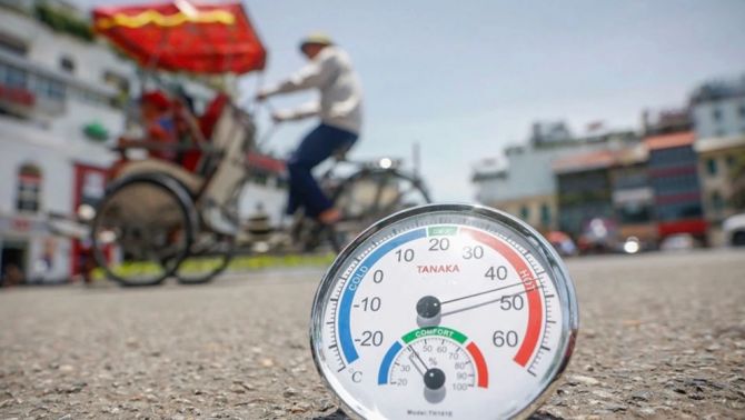 Dự báo thời tiết ngày mai 25/5: Ngỡ ngàng với mức nhiệt cao nhất ở Hà Nội? TP.HCM có mưa rào, dông rải rác
