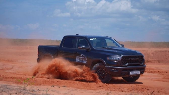 Jeep Wrangler và RAM 1500 2026 sắp mở bán tại Việt Nam: 'Quái thú Mỹ' chuẩn bị khuấy đảo phân khúc off-road