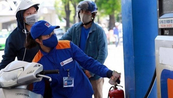 Giá xăng dầu hôm nay (chiều 26/5): Thế giới giảm cực mạnh, RON92, E10 RON95, RON95-III, dầu Diesel ở mức rẻ 