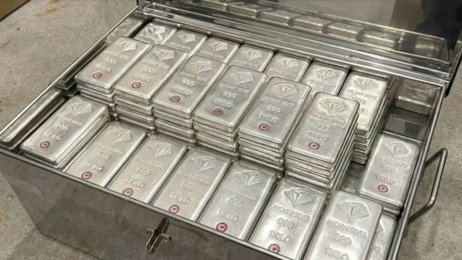 Giá bạc hôm nay 28/5: Bạc thỏi, bạc miếng giảm về vùng thấp, bạc thế giới tiếp tục chịu áp lực 