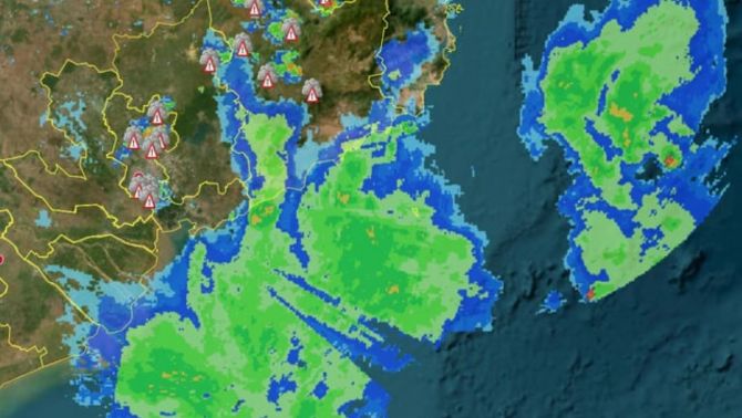 Bão Jangmi gây cuồng phong giông sét ở Nam Bộ: Chuyên gia cảnh báo nguy hiểm, người dân cần lưu ý