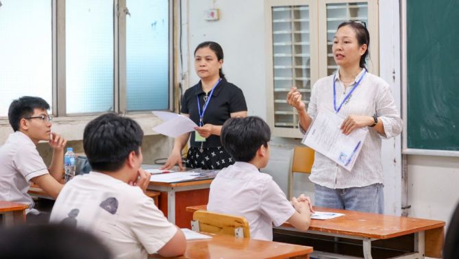 Tin mới môn ngữ Ngữ văn thi vào lớp 10 tại Hà Nội: Tổng số thí sinh vắng mặt và vi phạm quy chế