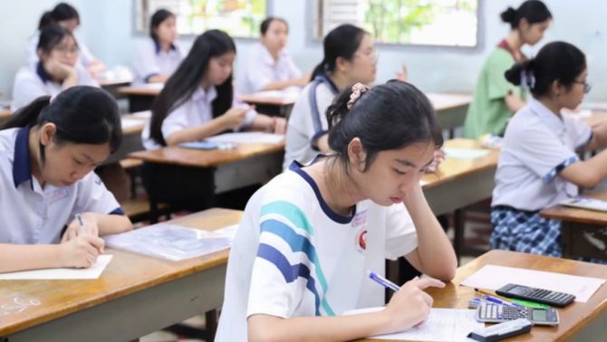 Giáo viên dự báo thí sinh đạt 6-7 điểm môn Toán thi lớp 10 TP.HCM, chi tiết ở câu 7 gây chú ý