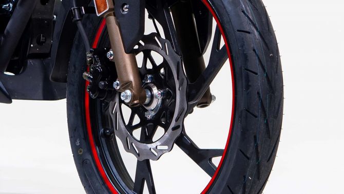 Tin xe trưa 5/6: ‘Vua côn tay’ 170cc giá ‘mềm’ mới chính thức ra mắt, phân khúc khác Yamaha Exciter và Winner R
