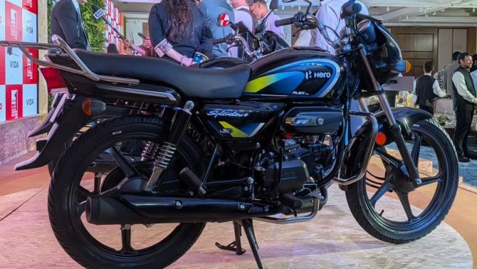 ‘Vua côn tay’ mới phân khúc rẻ hơn Yamaha Exciter chính thức ra mắt, giá chỉ 22,8 triệu đồng ngang Honda Wave Alpha