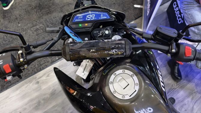 ‘Vua côn tay’ 200cc mới chính thức ra mắt giá 69 triệu đồng: Khác biệt Honda Winner R và Exciter 155