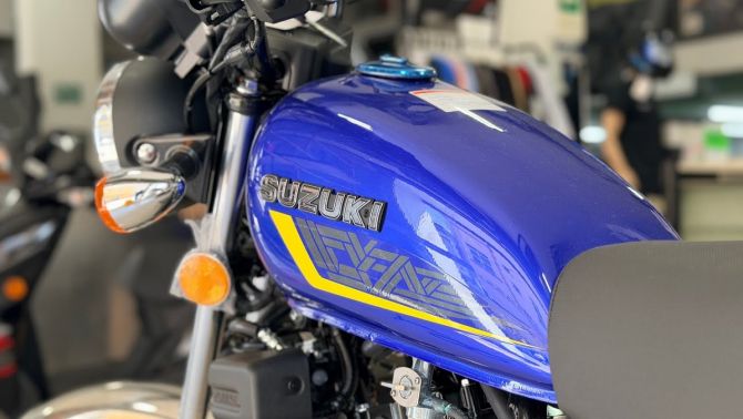 ‘Huyền thoại côn tay’ kinh điển của Suzuki sắp ra mắt: Dấu ấn vàng son, đẳng cấp hơn Honda Winner R