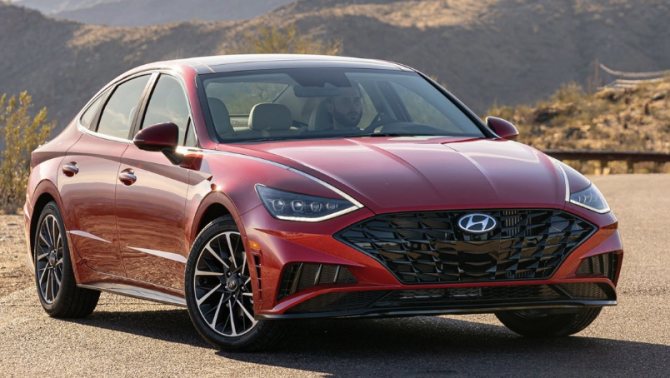 Hyundai Sonata giá từ 543 triệu đồng: Sedan hạng D rẻ nhất, ‘xé vé’ Toyota Camry và Honda Accord