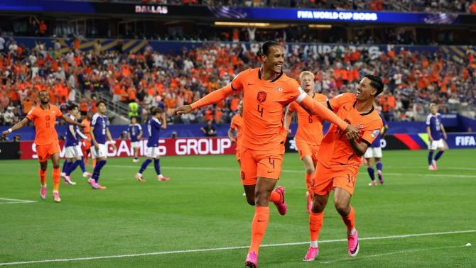 Van Dijk gây tranh cãi tại World Cup 2026, Nhật Bản bức xúc vì quyết định của VAR