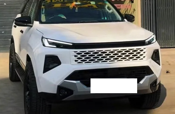 Toyota Fortuner thế hệ mới lộ diện: Hiện đại hơn, hầm hố hơn, ‘quyết đấu’ Ford Everest và Santa Fe
